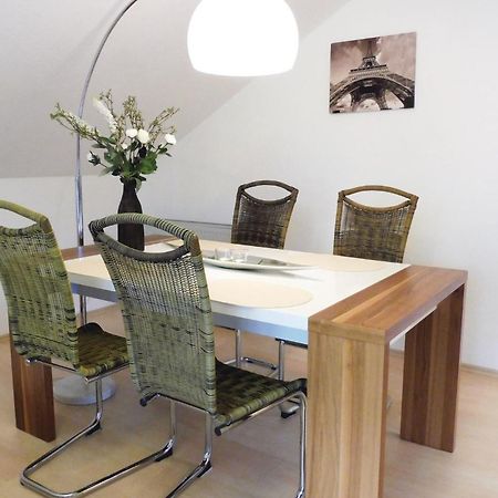 2 Bedroom Nice Apartment In Bad Pyrmont Extérieur photo