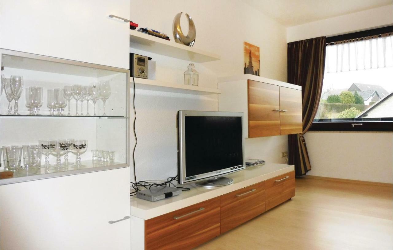 2 Bedroom Nice Apartment In Bad Pyrmont Extérieur photo